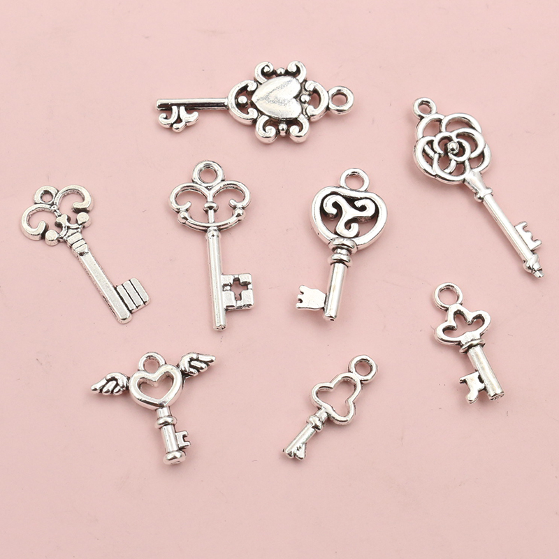 Vintage Fashion Stores - 50pcs Vintage petite clé charmes Antique