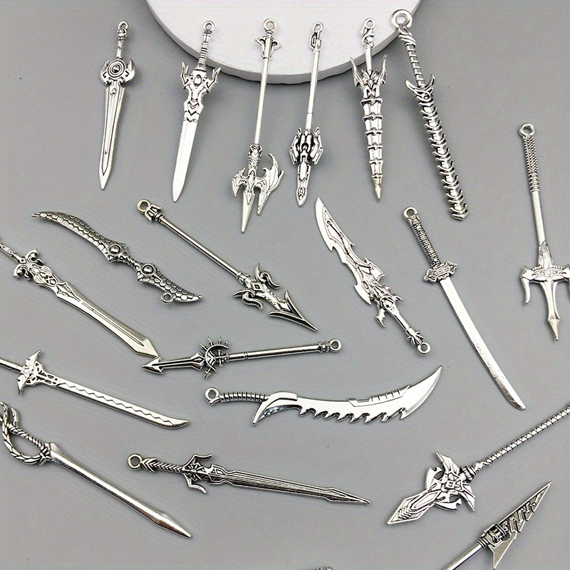 Vintage Fashion Online - Lot aléatoire de 10/20 pendentifs rétro