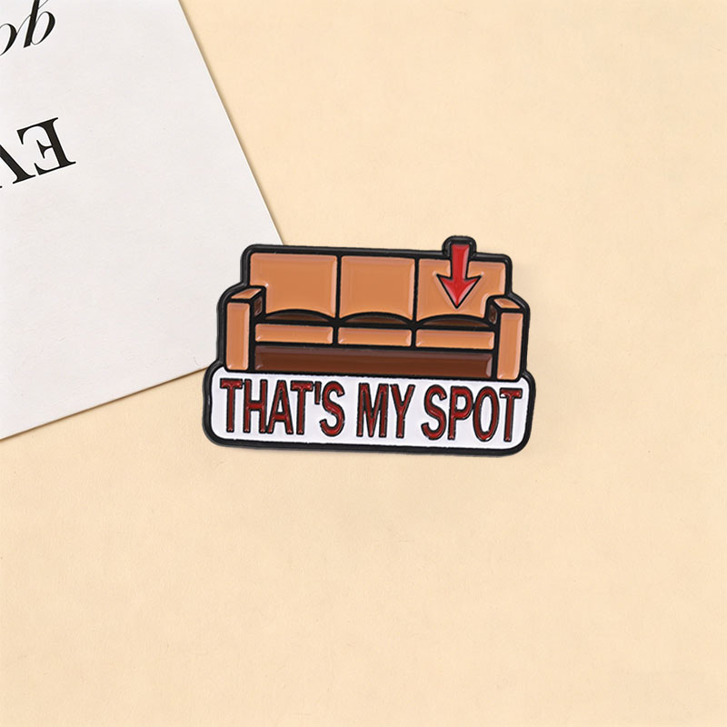 C'est ma place - Broche en éma - Vintage Fashion Quotes avis et prix