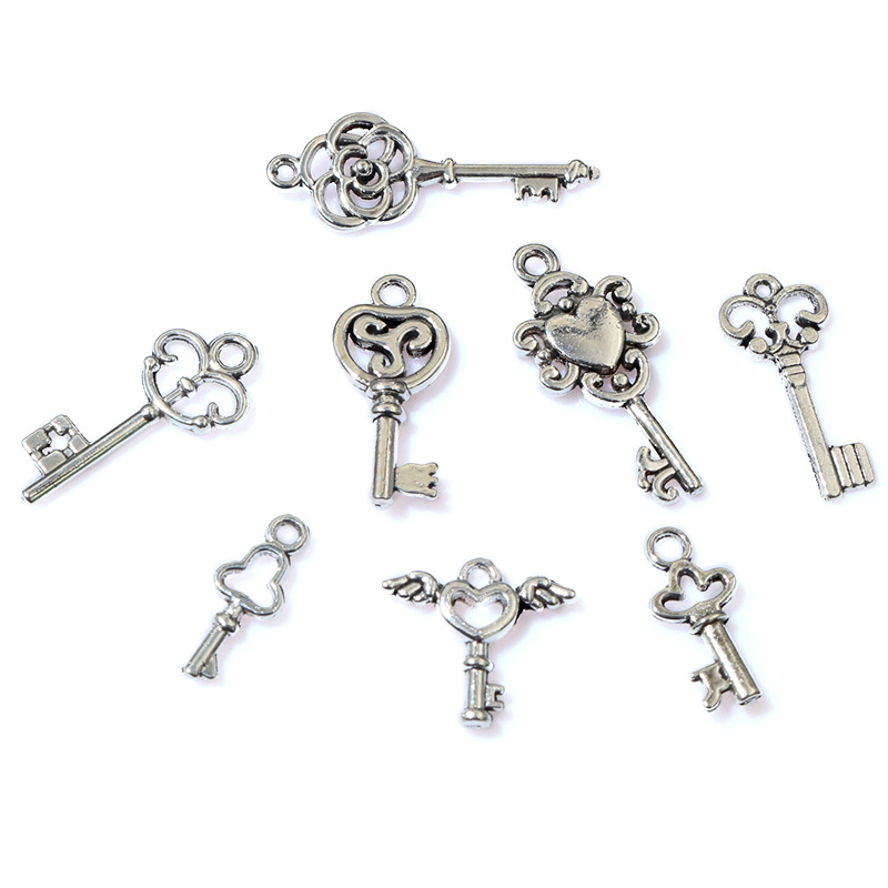 50pcs Vintage petite clé charm - Vintage Fashion Stores avis et prix