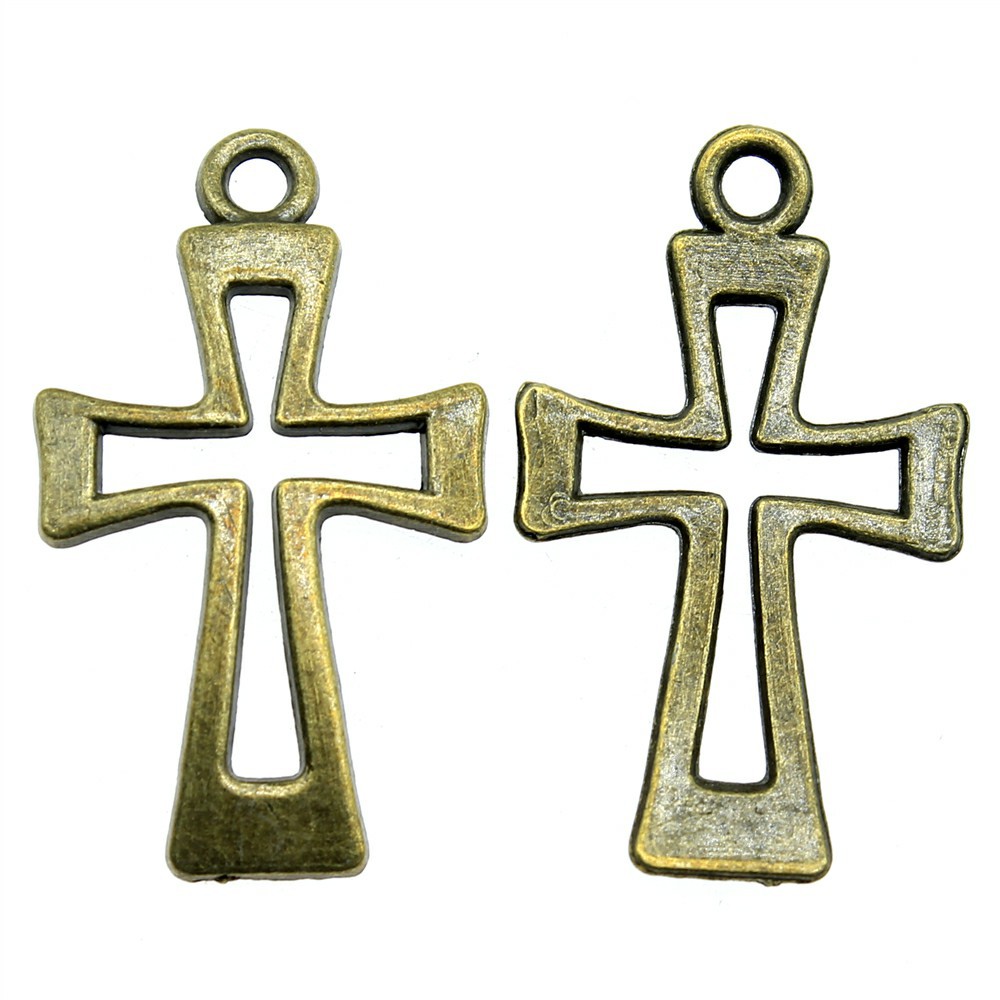 Breloques croix faites à la ma - Vintage Fashion Stores avis et prix