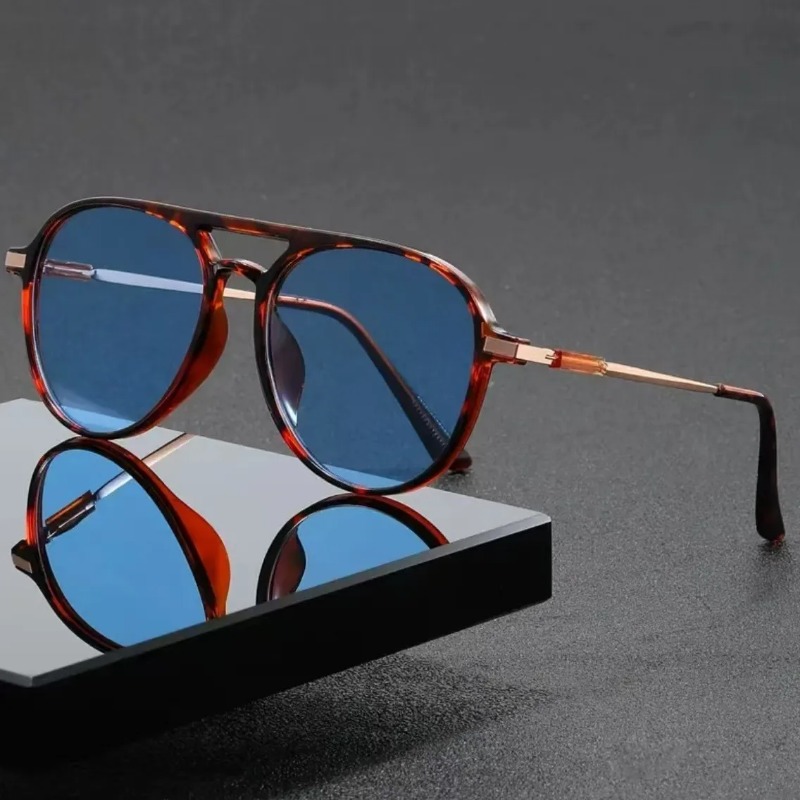 Lunettes de soleil vintage de  - Vintage Fashion Enthusiasts avis et prix